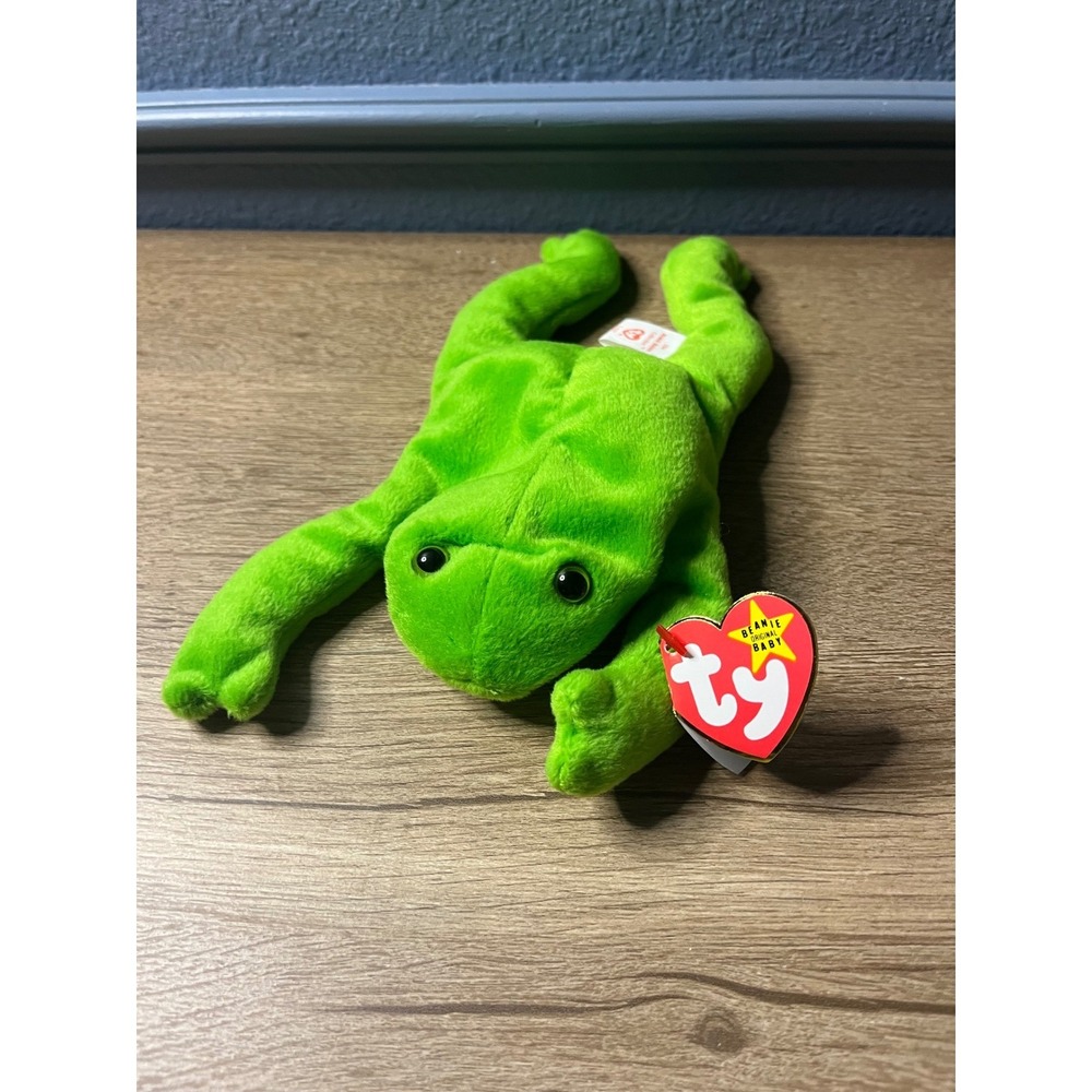 TY Beanie Baby Legs the Frog 4020 Brookfield Zoo Green Plush Toy